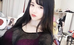 美女被抽插舔B到哭内射视频